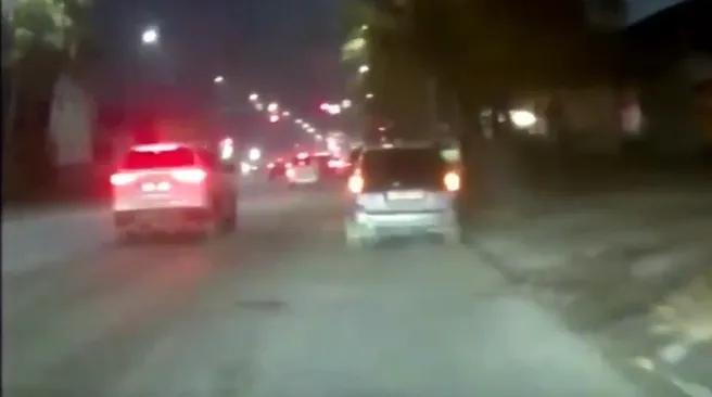 Инспекторы ДПС в Новосибирске экстренно доставили в больницу двухлетнего ребёнка