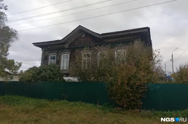 Дом купца Титова в Колывани разделили на два объекта в документах